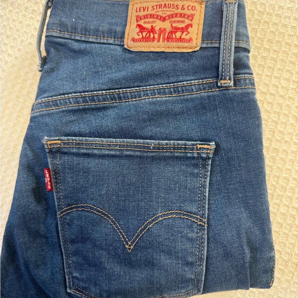 Levi's Classic Indigo Jeans
